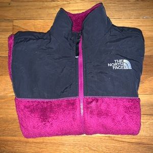 The North Face Girl’s lg fleece jacket